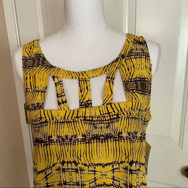 Bar III Women’s Tank Style Pull On Blouse - Image 5