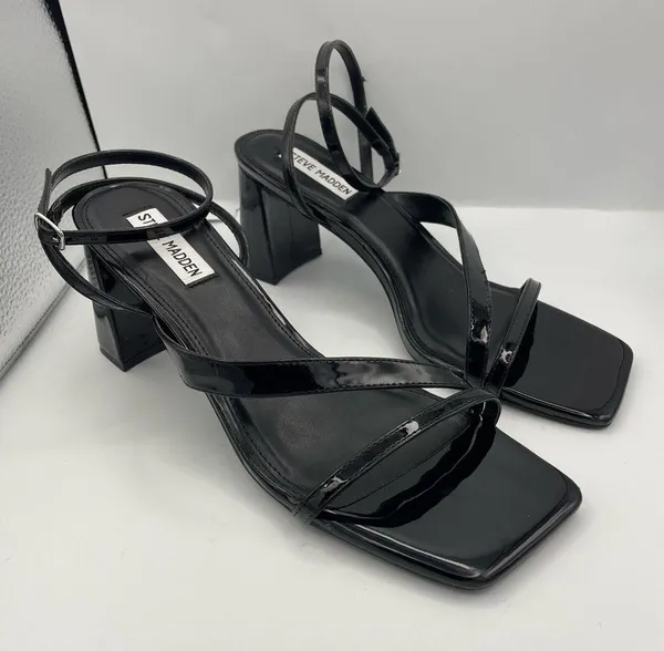 Steve Madden black patent leather strappy block heel sandals women Size 9.5M - Image 2