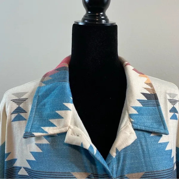 Boho Shacket Tribal Aztec Print Cream Button Collar Pockets Long Sleeve Medium - Image 7