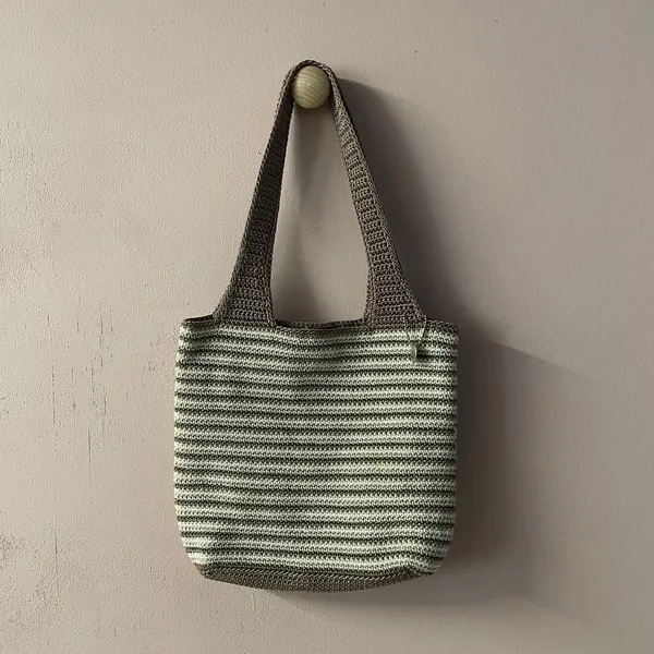 The Sak Small Brown & Cream Striped Knit Handbag GUC - Image 3