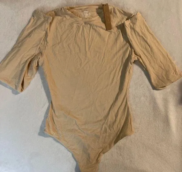 SKIMS Fits Everybody Long Sleeve Bodysuit NWT M - Image 3