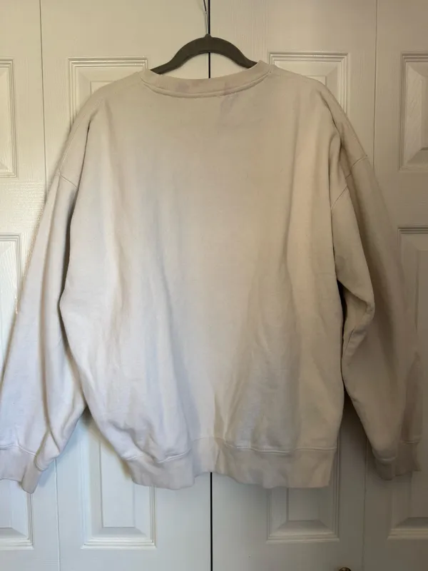 Brandy Melville New York Crewneck Cream - Image 2