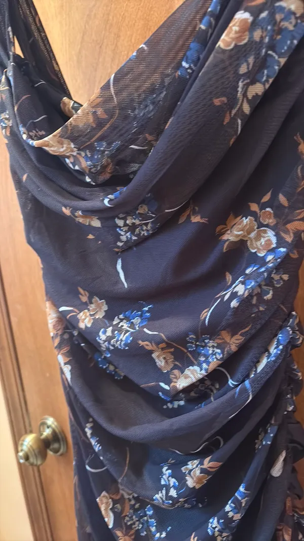 Amazon Maxi floral dress - Image 2