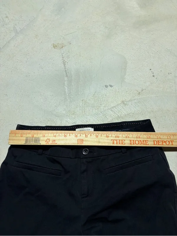 Anthropologie essential slim Women’s Black Straight-Leg pants 4P - Image 4