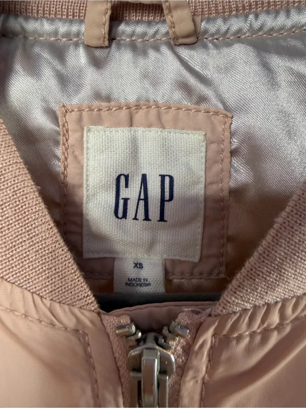 GAP Full Zip Bomber Jacket in Dusty Rose Size XS‎ - Image 3