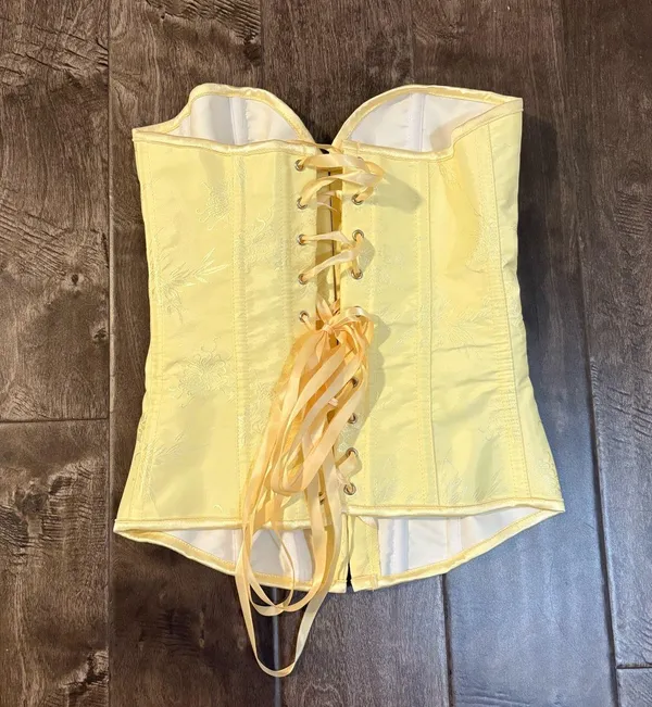 Amazon Corset Top - Image 3