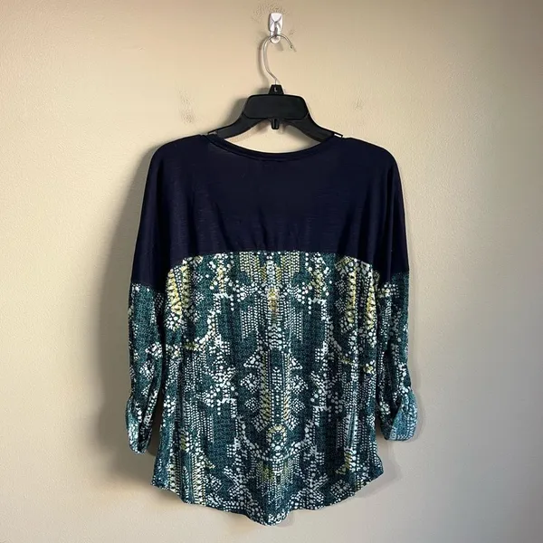 NWT bke blouse L - Image 5