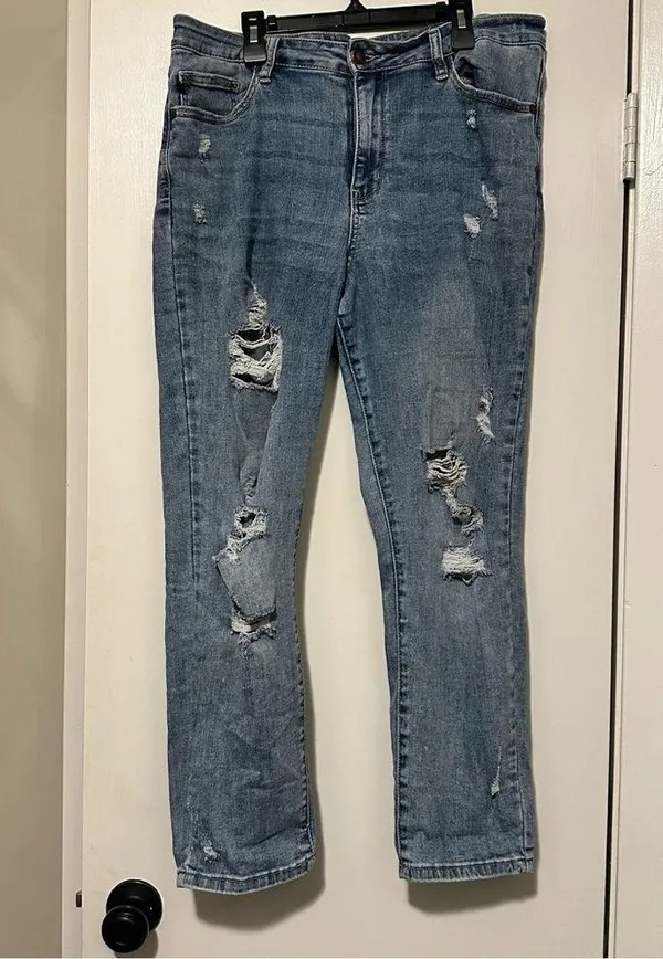 Judy Blue High Waist Destroyed Boyfriend denim jeans size 13/31 - Image 3