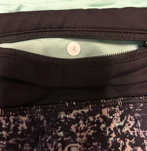 Lululemon Skirt - Image 4