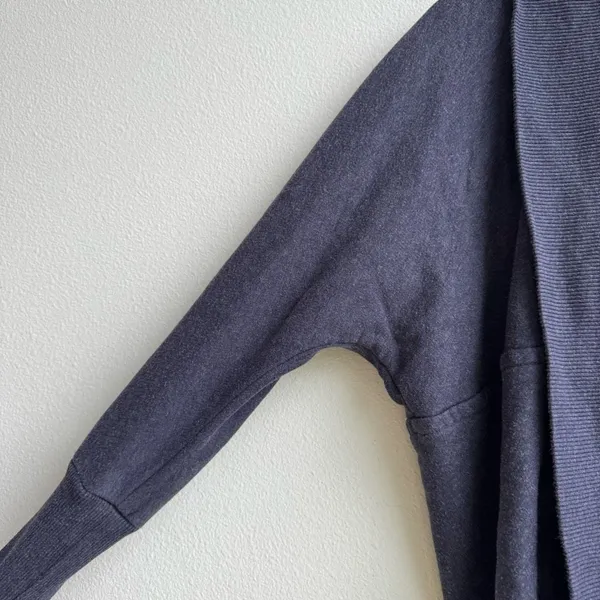 ✨$5/$25 Aritzia Wilfred Diderot Cocoon Cardigan Purple Open Front Size XS - Image 2