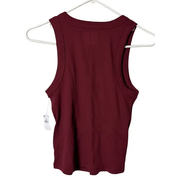 Old Navy Snug Fit Sleeveless Crop Top Maroon Color NWT Sz M - Image 6