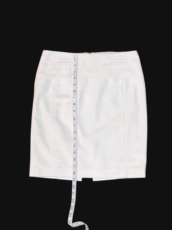 Express White Pencil Skirt with back Zipper Closure & Slit Size: 2 - Image 4