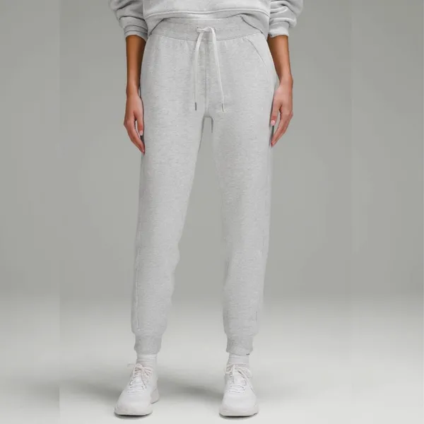 LULULEMON Scuba High-Rise Jogger in Heathered Core Light Gray Size 0 - Image 3