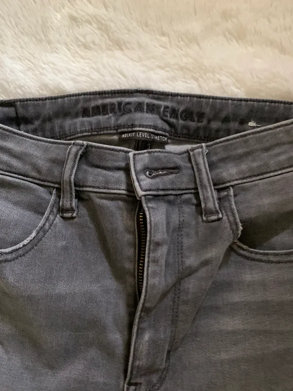 American Eagle Outfitters - Image 2