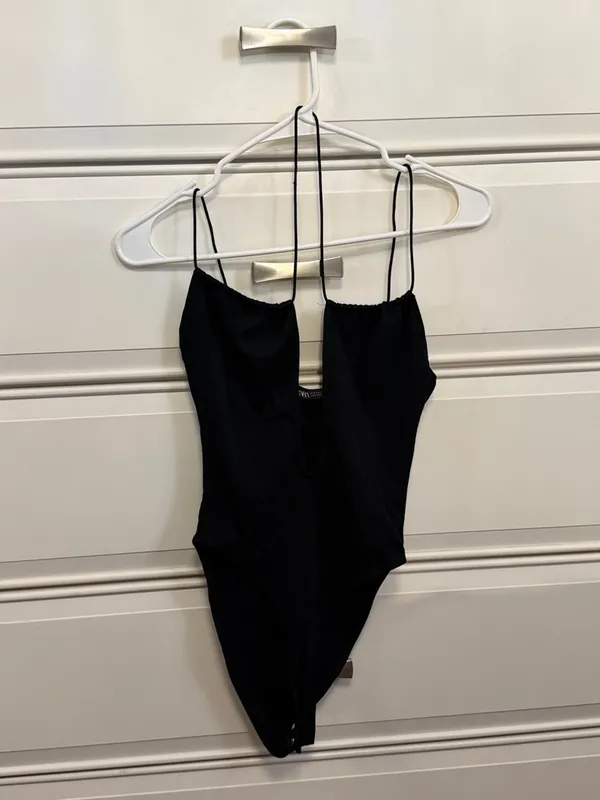 Zara Black Plunge V-Neck Spaghetti Strap Bodysuit - Image 4