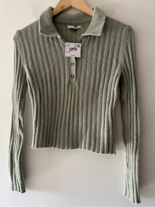 American‎ Eagle NWT Sage Green Ribbed Collar Cropped Sweater - Image 2
