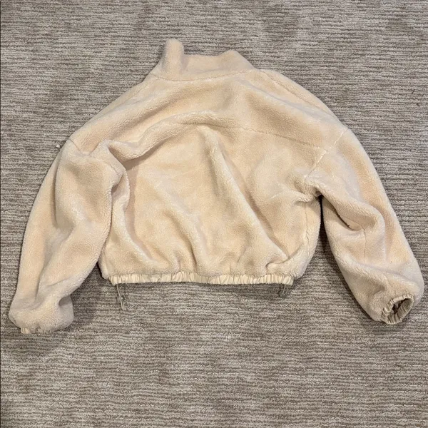 Women's Cream Fleece Jacket Size 2 - Image 2