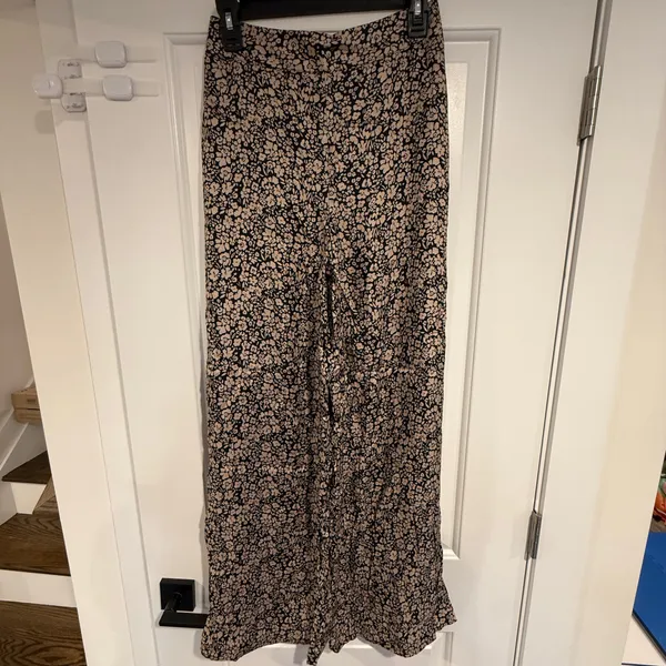 BODEN Sand Black Floral Wide Leg High Rise Elastic Flowy Pants Women US 6 UK 10 - Image 2