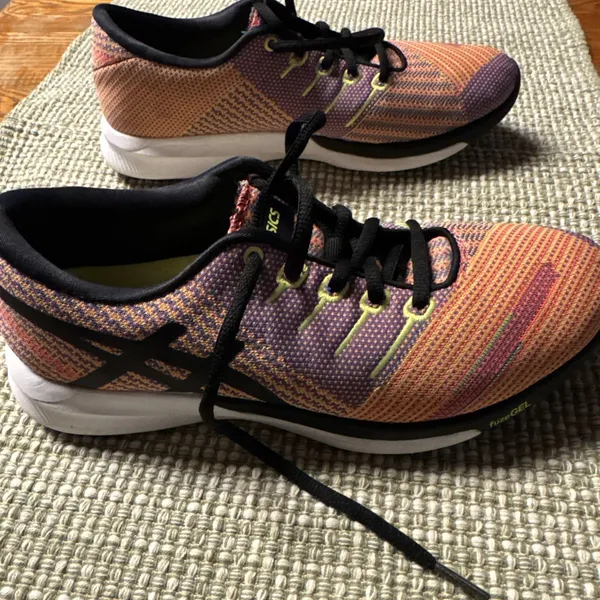 ASICS fuse Gel‎ F910218 Women's Size 8 1/2 Orange Yellow Purple - Image 4