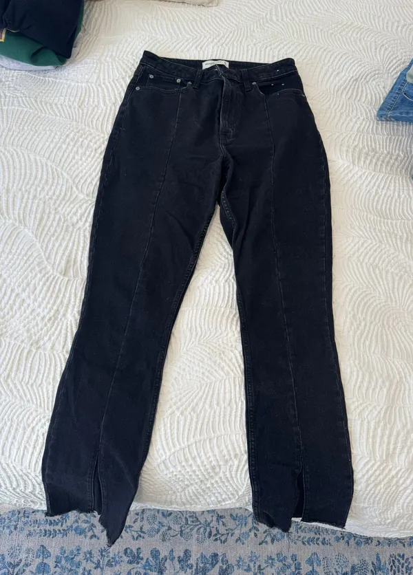 Abercrombie Curve Love Split-hem Jean - Image 3