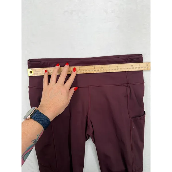 Lululemon 10 Fast and Free High-Rise Crop II Non-Reflective Nulux Garnet Cropped - Image 10