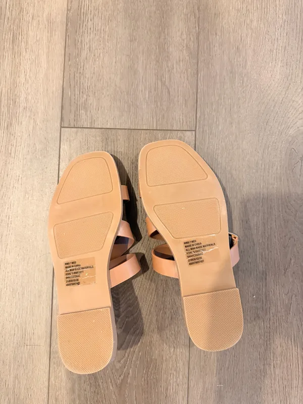Lauren Conrad Sandals - Image 2
