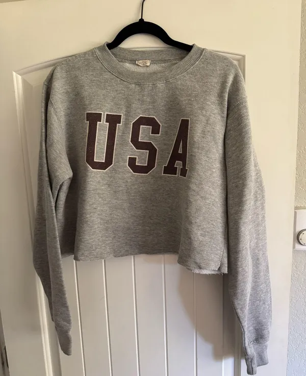 Brandy Melville USA Crop Sweatshirt - Image 2