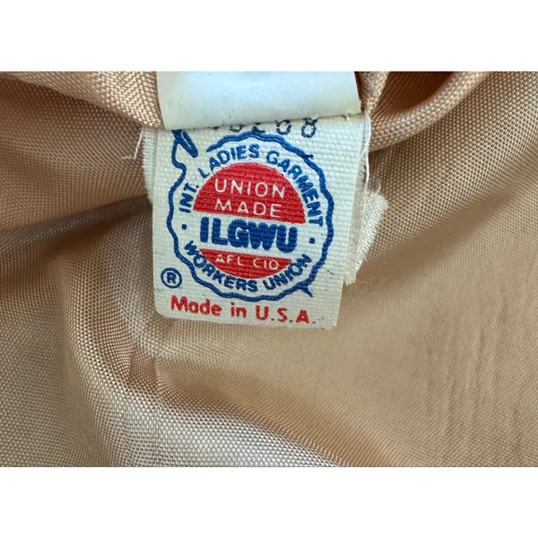 Vintage ‘80s Fay’s Closet Tan Wool Single Breasted Blazer - Image 7