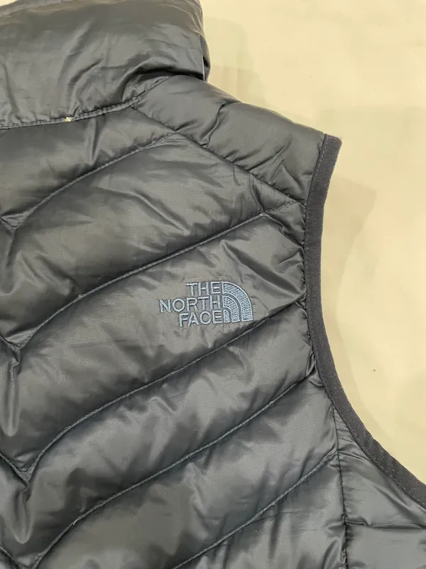 The North Face 550 Vest - Image 7