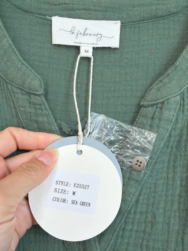 in february Sage Mineral Wash Cotton Gauze Raw Seam Button Down Top Size M NWT - Image 3