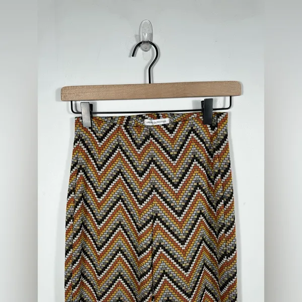 Urban Outfitters Chevron Knit Flare Pants Small Brown 70s Boho Y2K - Image 4