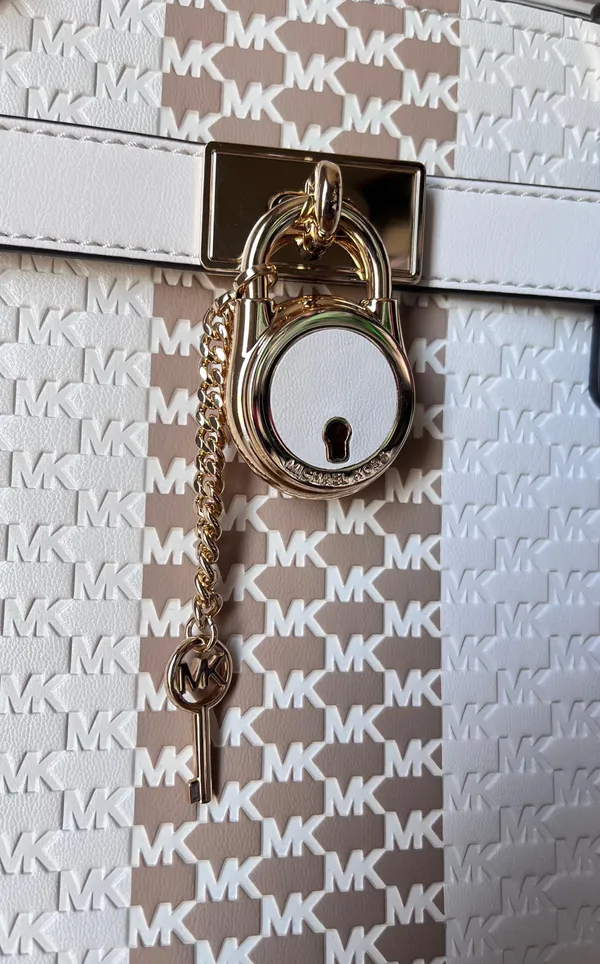Michael Kors Set - Image 12