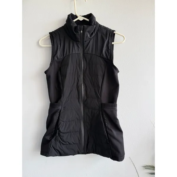 Lululemon Run For Cold Vest Black Quilted Insulated‎ Running Full Zip Women 4 - Image 2