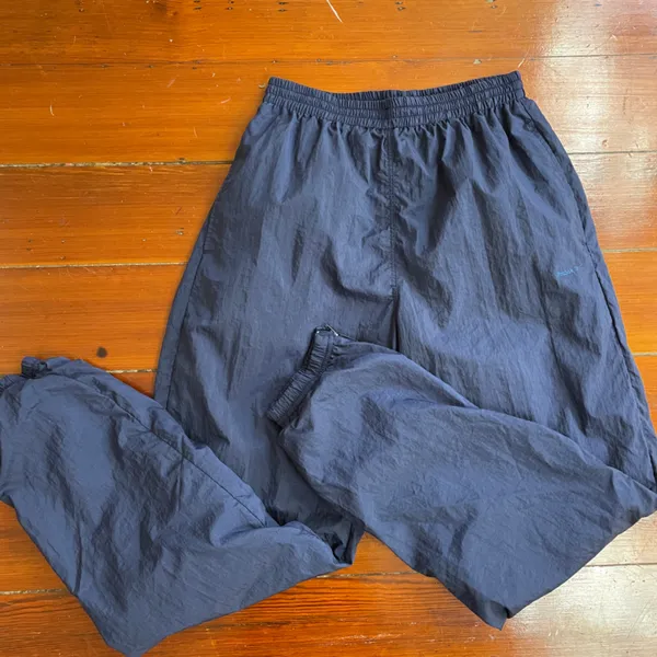 Vintage 90s Reebok Navy Nylon Track Pants Lined Zip Ankle Sz L 💚🎀 - Image 4
