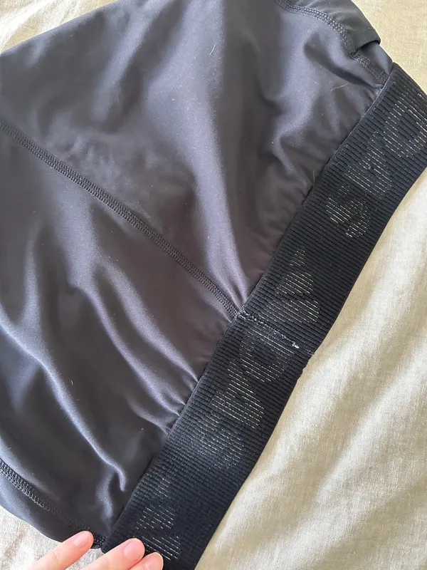 ☀️3/$25 Adidas tech fit Runners shorts black large prime green - Image 5