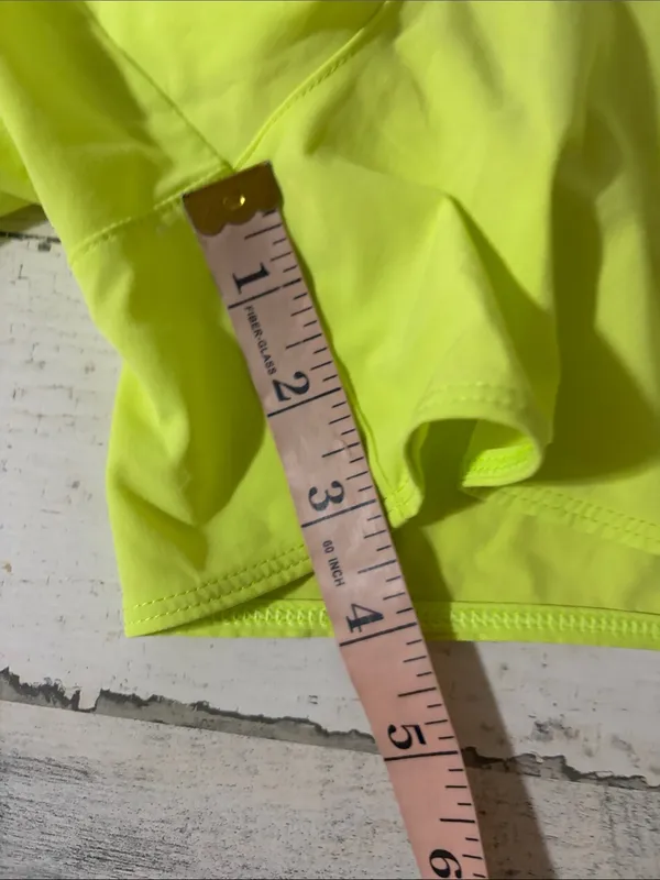 Athleta Neon Yellow Women’s Active Running Shorts Size Small - Image 9