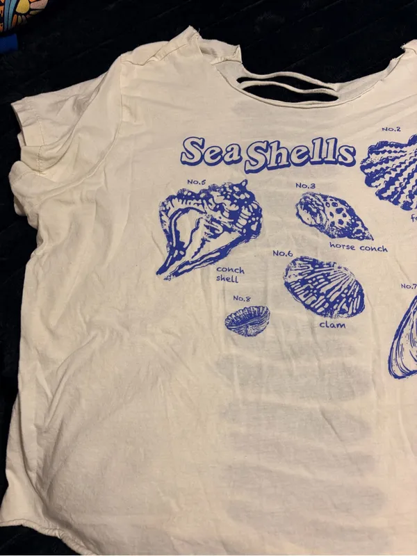 White Tee with Blue Sea Shells Graphic - Image 2