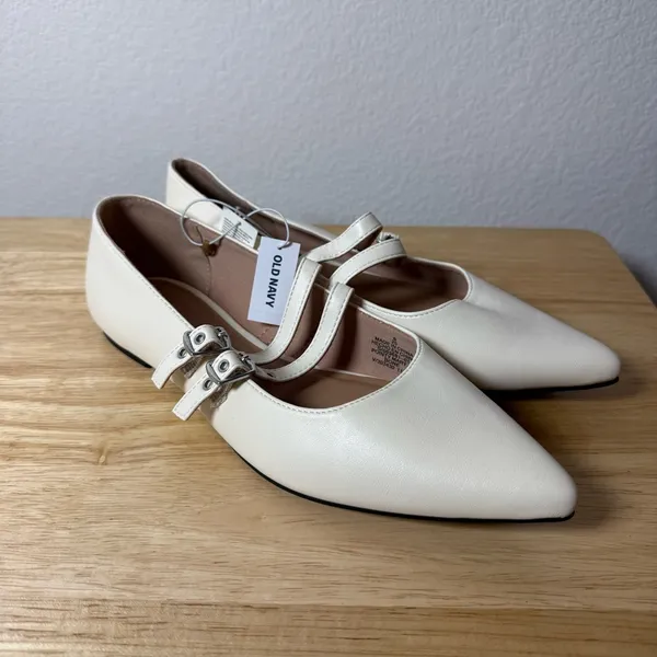 NWT Old Navy Women’s Double Buckle Mary Jane Flats in Ivory Size 8 - Image 5