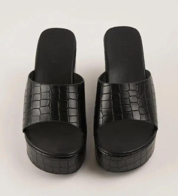 Cult Avenue Mule Heel - Image 2