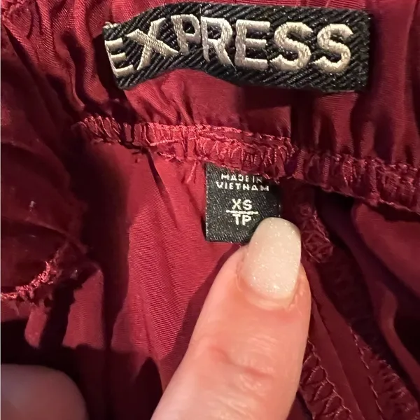 Express maroon polyester pull on silky pants size XS - Image 3