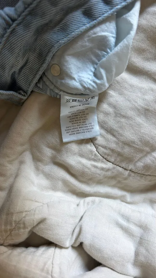 White Fox Boutique High-Waisted Shorts - Image 4
