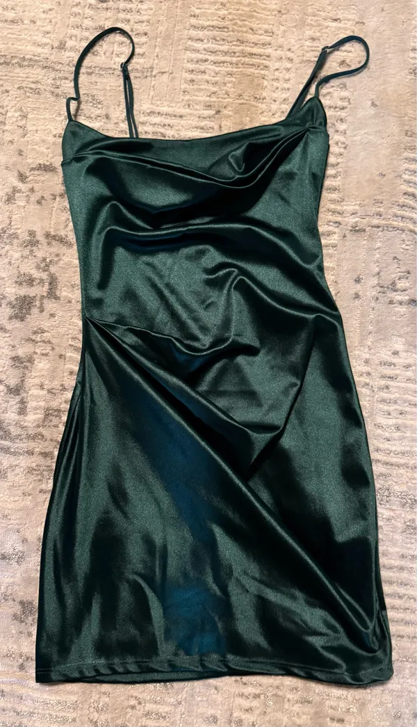 Lucy in the Sky Dress Mini Green Ruched Bodycon Forest - Image 2