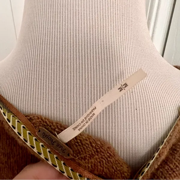 Free People Irresistible V Sweater A1 - Image 6