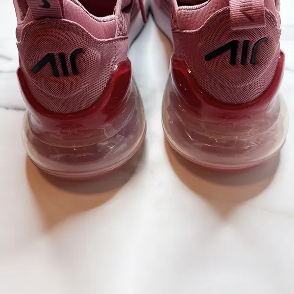 Nike Air Max 270 Shoes - Image 4