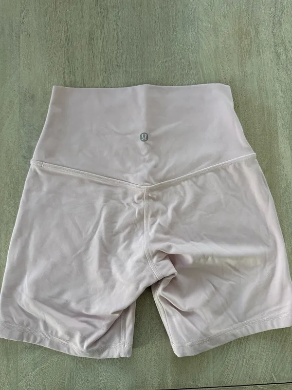 Lululemon flush pink align shorts - Image 4
