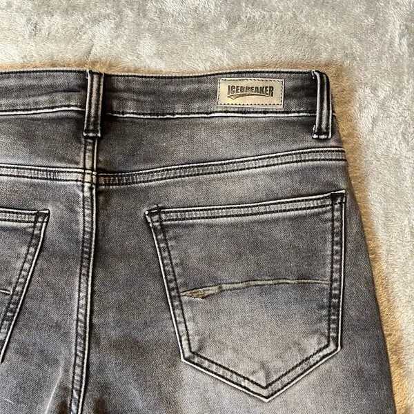 Icebreaker Women’s Skinny‎ Fit Black Vintage Wash Jeans Sz 31 X 29 - Image 5