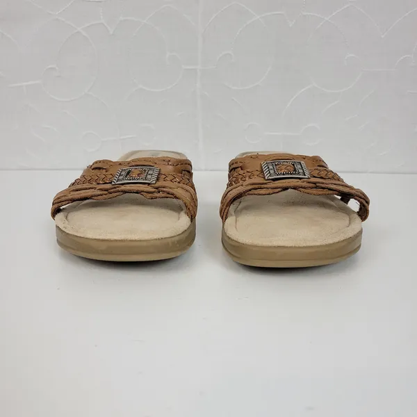 Minnetonka Women's Sandals 8 Tan Medallion Leather Flat Comfort Slides Slip On - Image 7