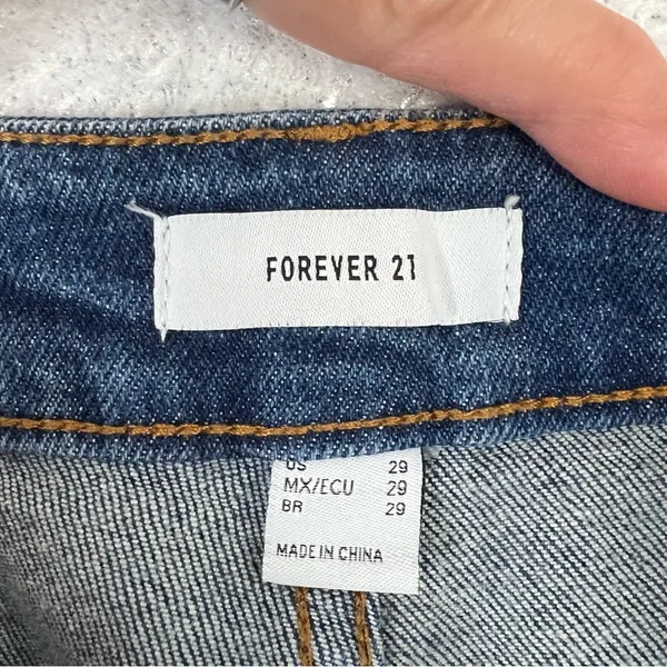 Forever21 Jeans Flare Leg High Rise Busted Knees Raw Hem Dark Wash Stretch‎ 29 - Image 5