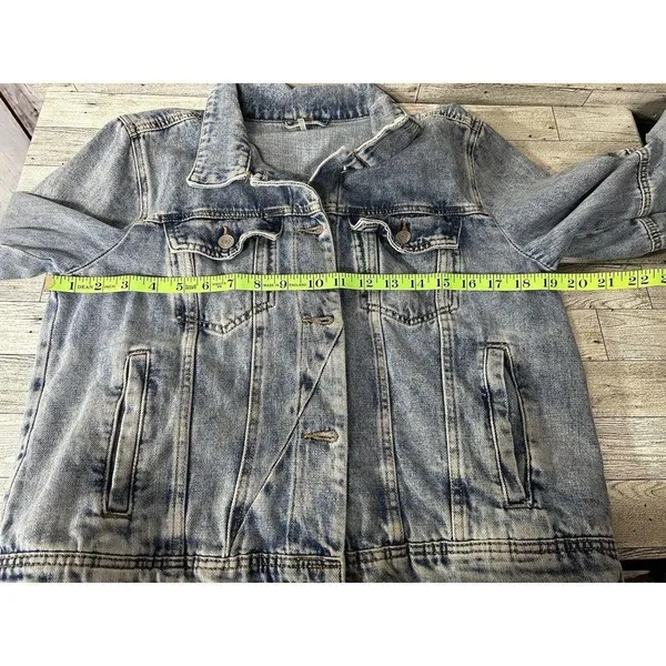 Free People Women's Rumors Cropped Denim Jean Jacket - Light Wash / Size Small - Image 10