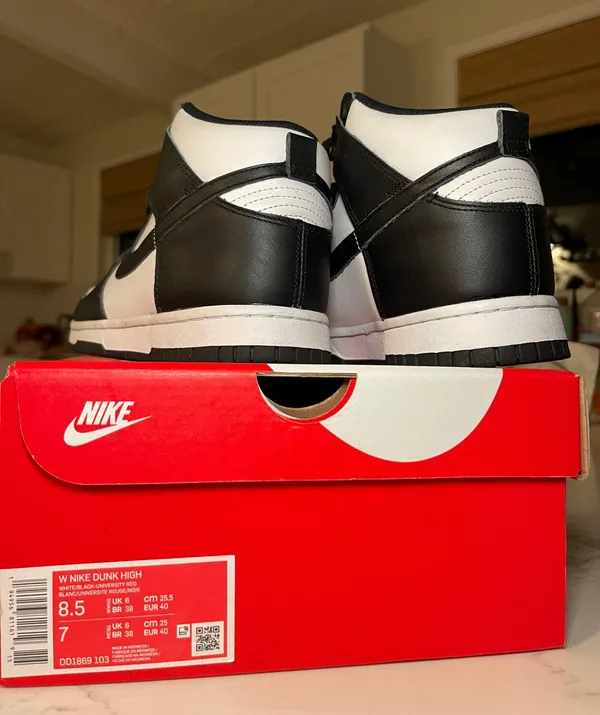 Dunk High Black White Panda - Image 5